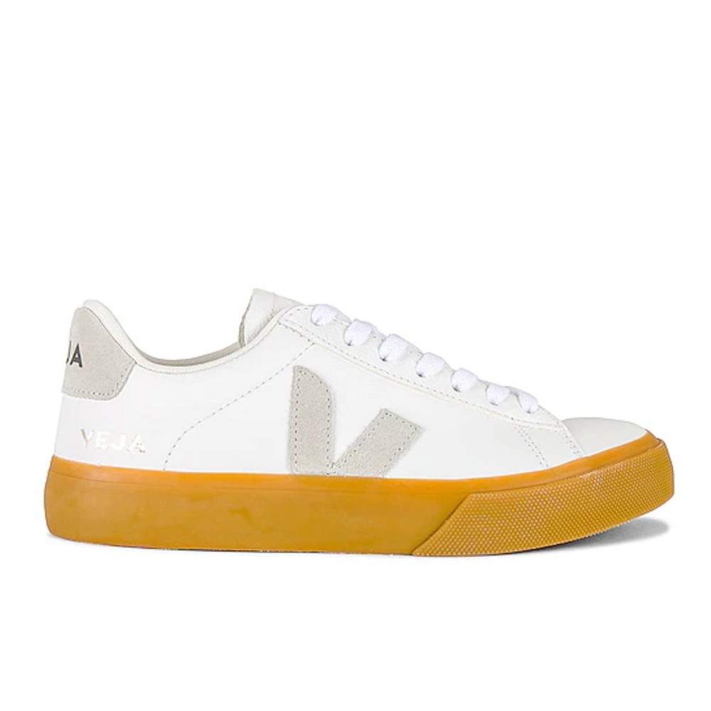 Veja Campo Gum Sole Sneaker in Extra White & Natural
